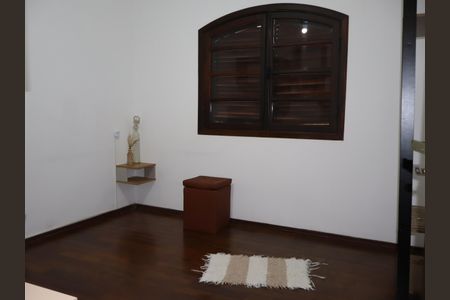 Casa à venda com 440m², 4 quartos e 15 vagasQuarto 1