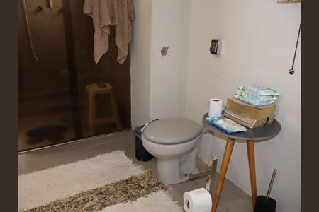 Casa à venda com 440m², 4 quartos e 15 vagasBanheiro suíte