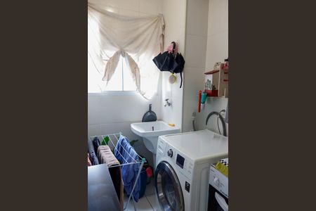 Casa de condomínio à venda com 59m², 1 quarto e 1 vagaLavanderia