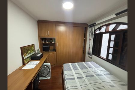 Casa para alugar com 313m², 3 quartos e 1 vagaQuarto 1
