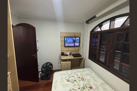 Casa para alugar com 313m², 3 quartos e 1 vagaQuarto 1