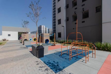 Apartamento para alugar com 39m², 2 quartos e 1 vaga Apartamento para alugar com 39m², 2 quartos e 1 vagaÁrea comum - Playground