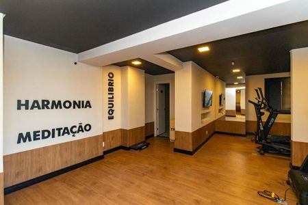 Apartamento para alugar com 39m², 2 quartos e 1 vaga Apartamento para alugar com 39m², 2 quartos e 1 vagaÁrea comum - Academia