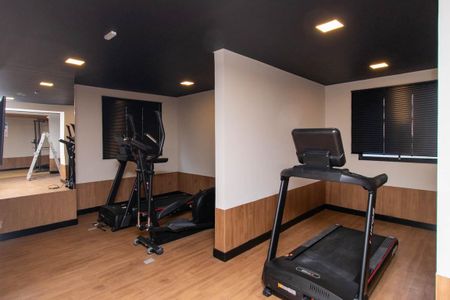 Apartamento para alugar com 39m², 2 quartos e 1 vaga Apartamento para alugar com 39m², 2 quartos e 1 vagaÁrea comum - Academia