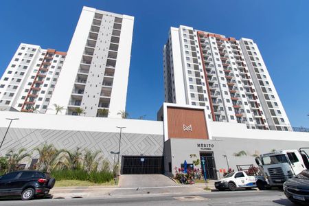 Apartamento para alugar com 39m², 2 quartos e 1 vaga Apartamento para alugar com 39m², 2 quartos e 1 vagaFachada