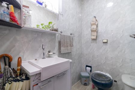 Casa para alugar com 204m², 3 quartos e 2 vagas Casa para alugar com 204m², 3 quartos e 2 vagasLavabo