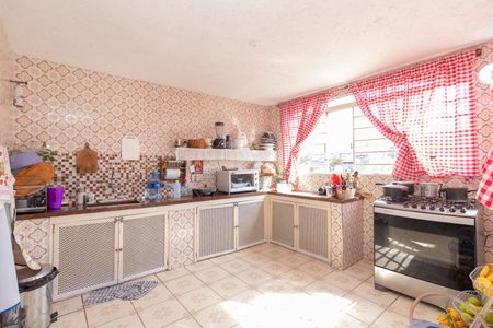 Casa para alugar com 204m², 3 quartos e 2 vagas Casa para alugar com 204m², 3 quartos e 2 vagasCozinha