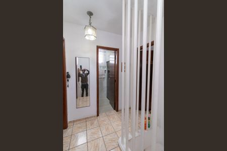Casa para alugar com 204m², 3 quartos e 2 vagas Casa para alugar com 204m², 3 quartos e 2 vagasCorredor