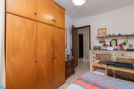 Casa para alugar com 204m², 3 quartos e 2 vagas Casa para alugar com 204m², 3 quartos e 2 vagasQuarto 1