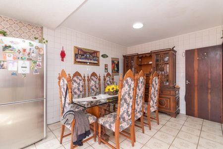 Casa para alugar com 204m², 3 quartos e 2 vagas
