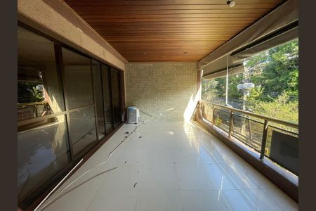 Apartamento à venda com 170m², 3 quartos e 2 vagas