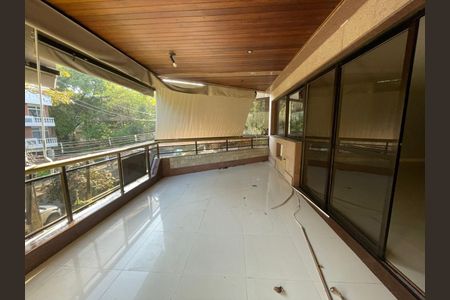 Apartamento à venda com 170m², 3 quartos e 2 vagas