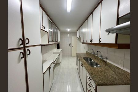 Apartamento à venda com 3 quartos, 170m² em Barra da Tijuca, Rio de Janeiro