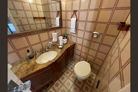 Apartamento à venda com 115m², 3 quartos e sem vaga
