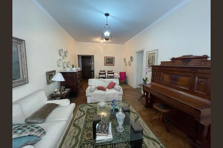 Apartamento à venda com 115m², 3 quartos e sem vaga
