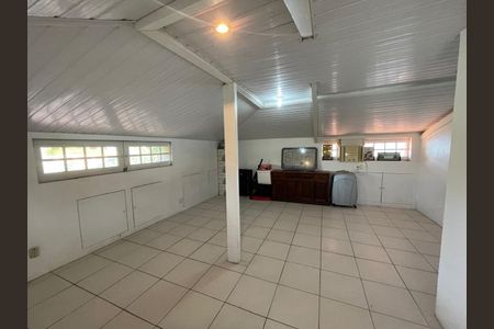Casa de condomínio à venda com 450m², 4 quartos e 3 vagas
