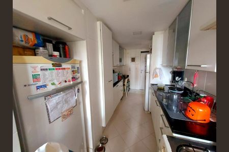 Apartamento à venda com 92m², 2 quartos e 1 vaga
