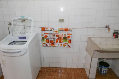 Casa à venda com 150m², 4 quartos e 1 vaga Casa à venda com 150m², 4 quartos e 1 vagaÁrea de Serviço