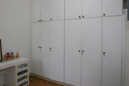 Casa à venda com 150m², 4 quartos e 1 vaga Casa à venda com 150m², 4 quartos e 1 vagaQuarto 2