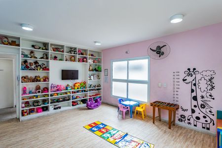 Apartamento para alugar com 42m², 2 quartos e 1 vaga Apartamento para alugar com 42m², 2 quartos e 1 vagaBrinquedoteca
