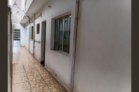 Casa para alugar com 47m², 2 quartos e sem vagaÁrea externa