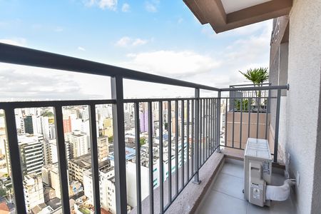 Apartamento para alugar com 28m², 1 quarto e sem vaga Apartamento para alugar com 28m², 1 quarto e sem vagaVaranda