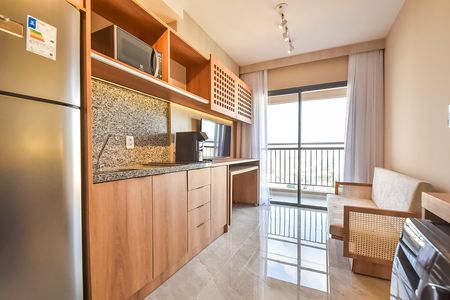 Sala/cozinha de apartamento para alugar com 1 quarto, 28m² em Liberdade, São Paulo