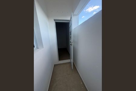 Apartamento para alugar com 30m², 1 quarto e sem vaga Apartamento para alugar com 30m², 1 quarto e sem vagaVaranda