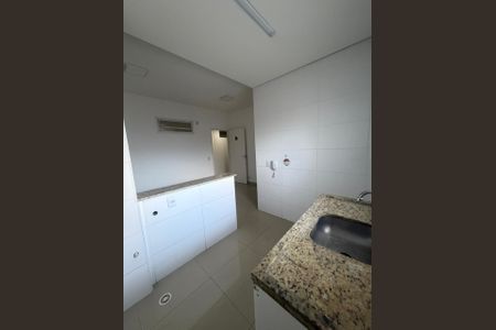 Cozinha de apartamento para alugar com 1 quarto, 30m² em Catumbi, São Paulo