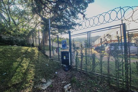 Casa de condomínio para alugar com 30m², 1 quarto e 1 vaga Casa de condomínio para alugar com 30m², 1 quarto e 1 vagaFachada/Placa