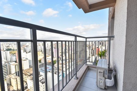 Apartamento para alugar com 28m², 1 quarto e sem vaga Apartamento para alugar com 28m², 1 quarto e sem vagaVaranda