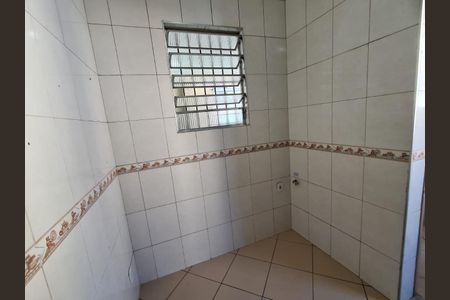Casa à venda com 84m², 3 quartos e sem vaga