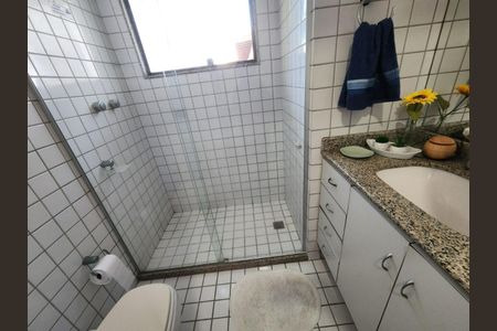 Casa de condomínio à venda com 800m², 6 quartos e 2 vagas