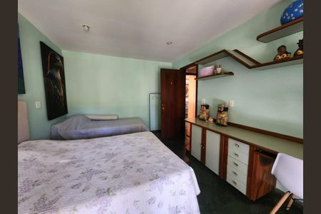 Casa de condomínio à venda com 800m², 6 quartos e 2 vagas