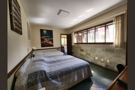 Casa de condomínio à venda com 800m², 6 quartos e 2 vagas