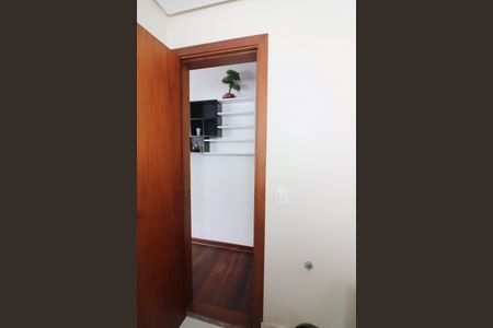 Apartamento à venda com 150m², 4 quartos e 3 vagasQuarto 4 - Suíte Banheiro 