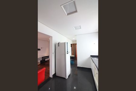 Apartamento à venda com 150m², 4 quartos e 3 vagasCozinha 