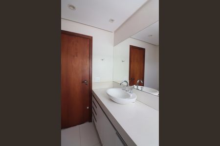 Apartamento à venda com 150m², 4 quartos e 3 vagasQuarto 1 - Suíte Banheiro 