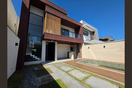 Casa de Condomínio à venda com 4 quartos, 250m² em Vargem Pequena, Rio de Janeiro