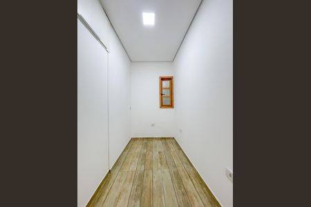 Quarto 2 de casa para alugar com 2 quartos, 100m² em Vila Osasco, Osasco