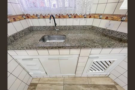 Casa para alugar com 100m², 2 quartos e sem vagaCozinha