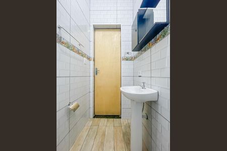 Casa para alugar com 100m², 2 quartos e sem vagaBanheiro