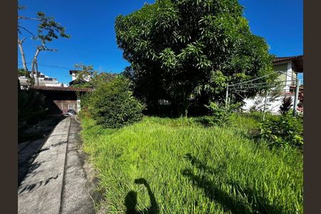 Casa de condomínio à venda com 120m², 2 quartos e 1 vaga