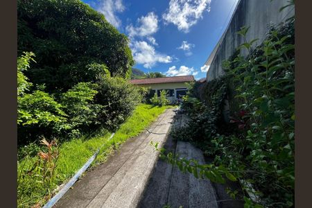 Casa de condomínio à venda com 120m², 2 quartos e 1 vaga