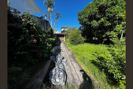 Casa de condomínio à venda com 120m², 2 quartos e 1 vaga