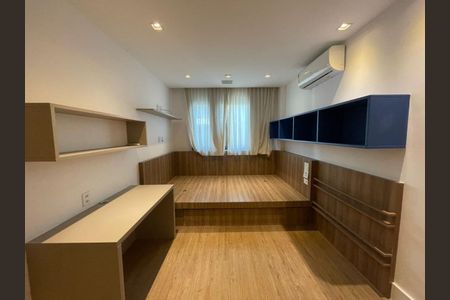 Apartamento à venda com 254m², 3 quartos e 2 vagas