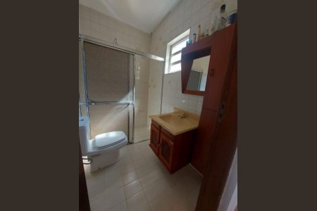 Casa à venda com 238m², 4 quartos e 3 vagas Casa à venda com 238m², 4 quartos e 3 vagasWC C/ BOX