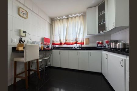 Foto 09 de casa à venda com 3 quartos, 210m² em Castelo, Belo Horizonte