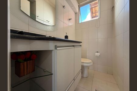 Foto 15 de casa à venda com 3 quartos, 210m² em Castelo, Belo Horizonte