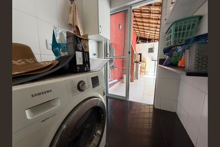 Foto 10 de casa à venda com 3 quartos, 210m² em Castelo, Belo Horizonte